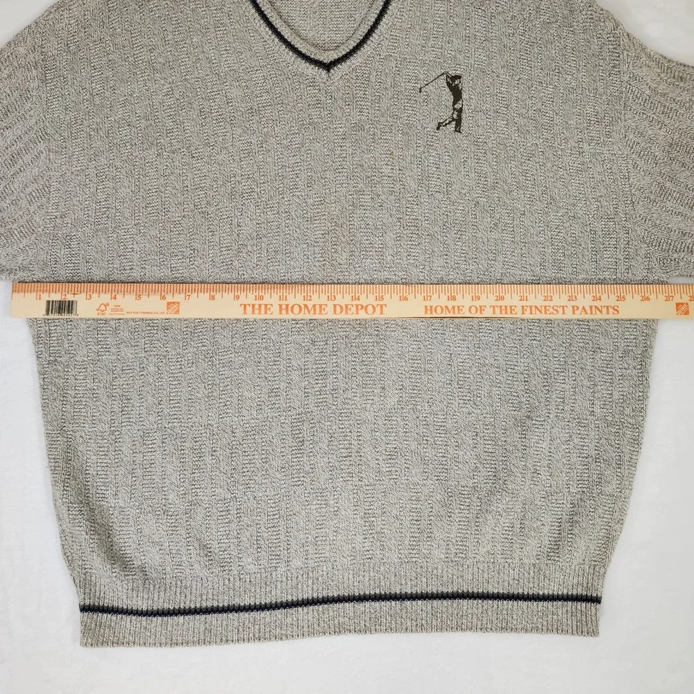 Trader Bay Mens 2XL V-Neck Golf Sweater Oatmeal Tan Knit Embroidered Made in USA